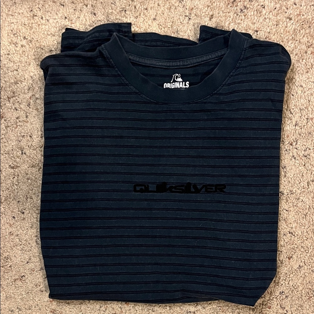 Quiksilver originals tee. Dark blue with black stripes. XL